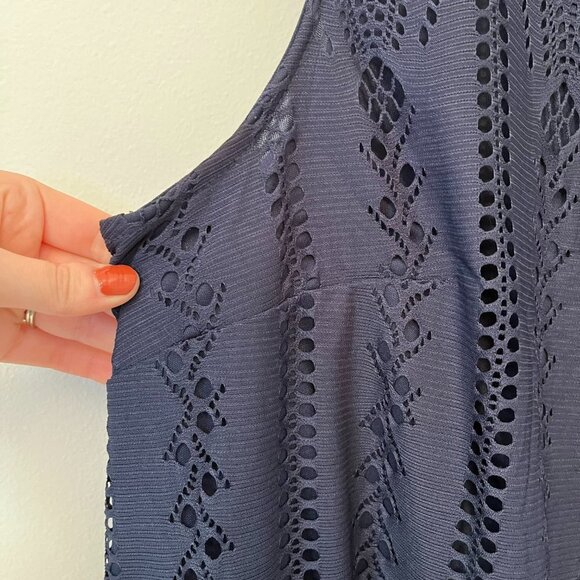 Roz & Ali Navy Eyelet Jeweled Scoop Neck Dress - Size 16 - Picture 4 of 11